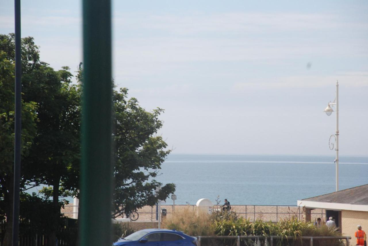 Trevali Guest House Bognor Regis Eksteriør bilde